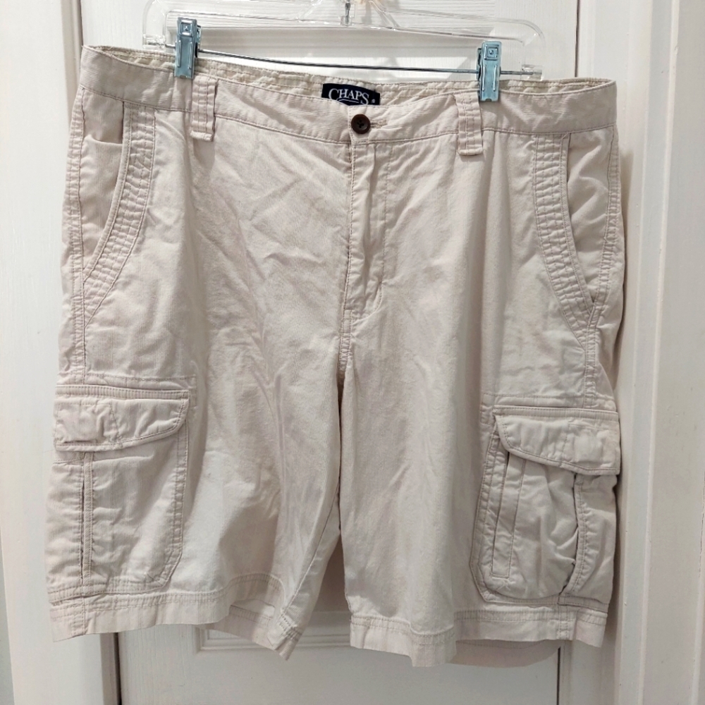 Chaps mens cargo shorts light beige Raised Stripe Size 38